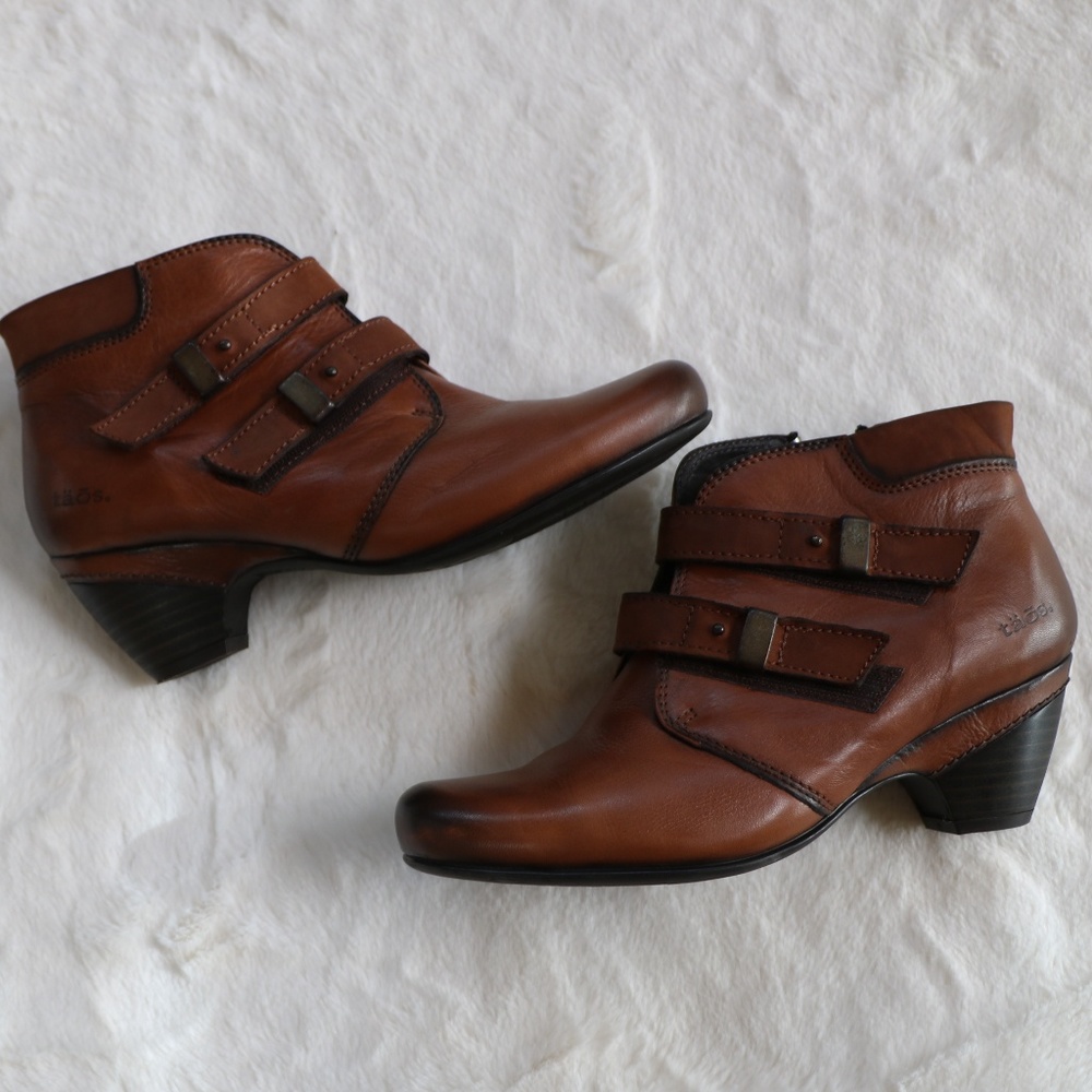 Taos Ankle Boots